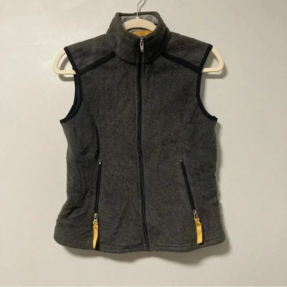 Patagonia made in USA grey fleece vest  jacket - Picture 1 of 6